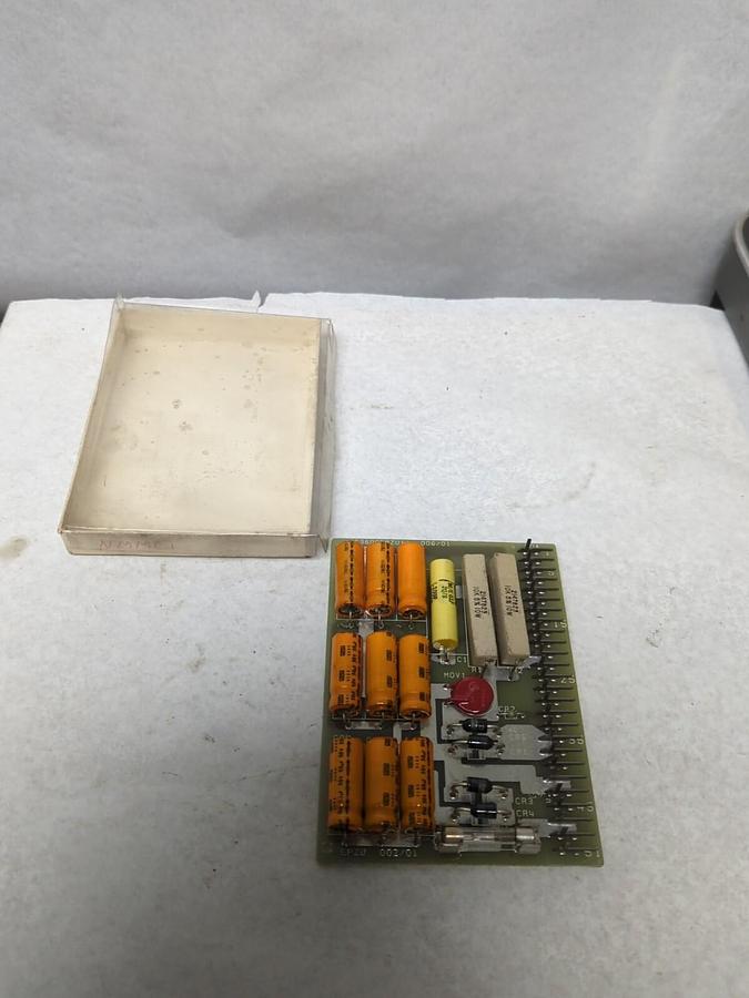 GE FANUC,IC3600EPZU1A 006/01/PLC CONTROL BOARD NOS