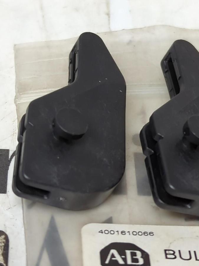 ALLEN BRADLEY,77162-009-51,MOUNTING LEVER PARTS 4-PC NOS