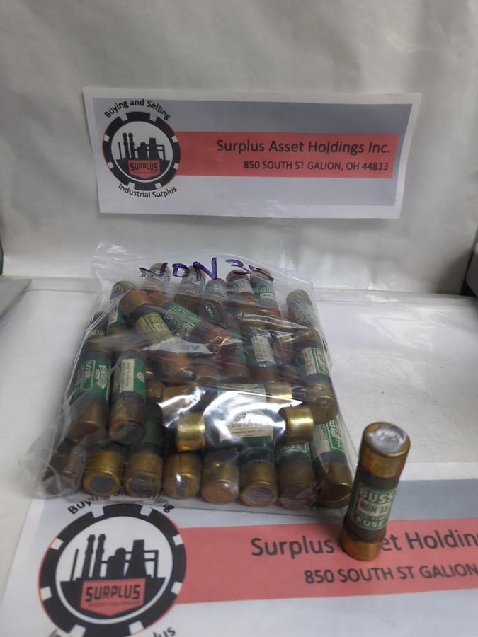 Used COOPER BUSSMANN,NON35,ONE TIME FUSE 35 AMP LOT OF 30 PRE-OWNED