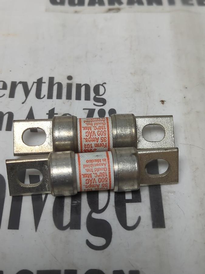 GOULD SHAWMUT,A50P35,AMP-TRAP FUSES TYPE-4 3A/500V LOT OF 2 NOS
