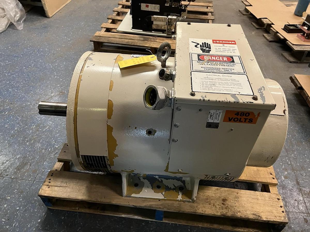 Used MI-JACK,3165-1352,CRANE SYNCHRONOUS AC GENERATOR 50KW 3PH FR 360