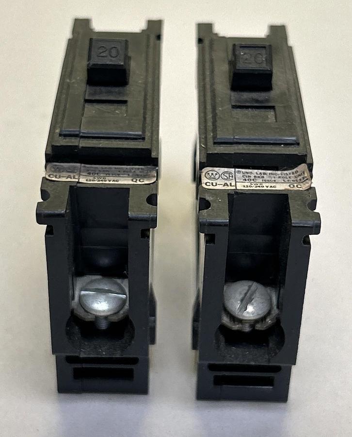 Used WESTINGHOUSE,QC120,CIRCUIT BREAKER 20A 120/240V 1P LOT OF 2