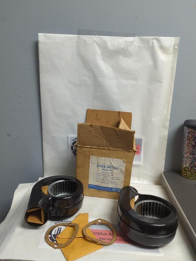 UNIVERSAL ELECTRIC,1237 BLOWER KIT CLOCKWISE/COUNTER-CLOCKWISE NOS