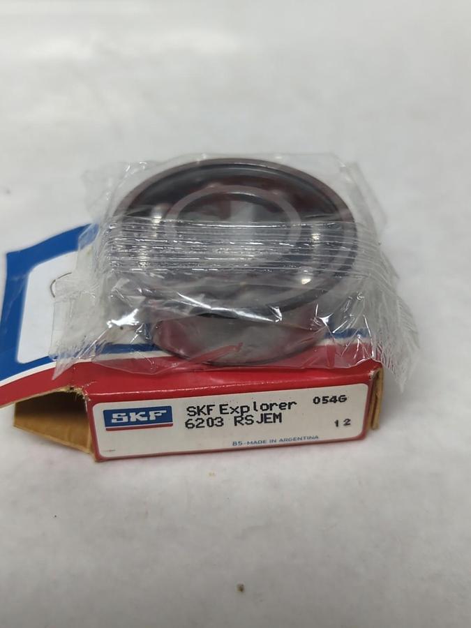 SKF,6203 RS JEM,DEEP GROOVE BALL BEARING SINGLE RUBBER SEALED NOS