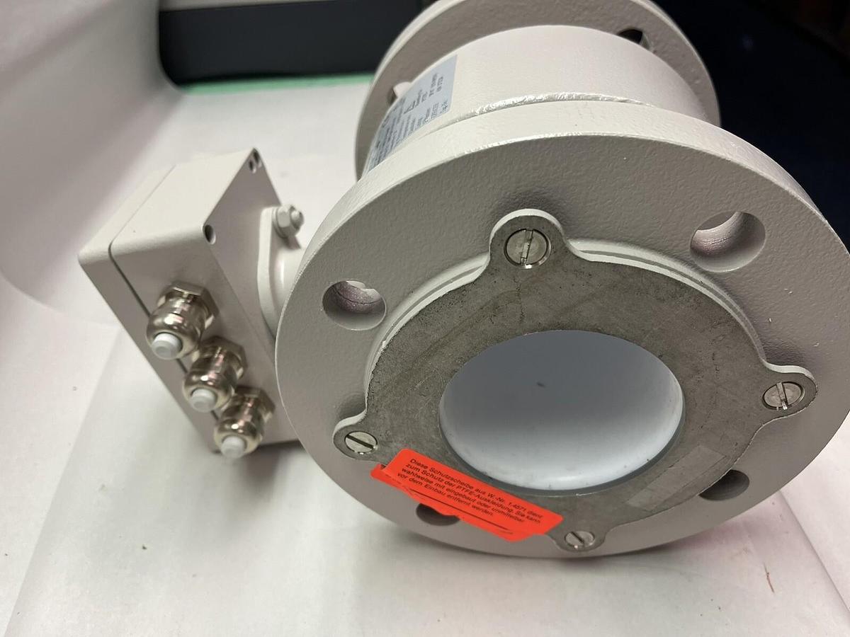 SIEMENS,MID-711/A,SITRANS FM 3" FLOW METER 7ME57 02-1HC20-0AB0