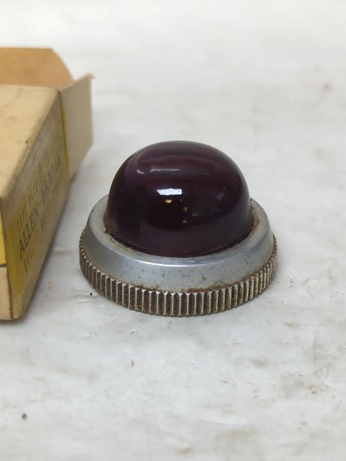 ALLEN BRADLEY,800T N22,RED LENS NOS