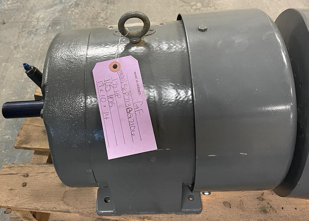 Used GENERAL ELECTRIC,5KR312BG2106,1.5HP KR INDUCTION MOTOR 1600RPM 460V 213