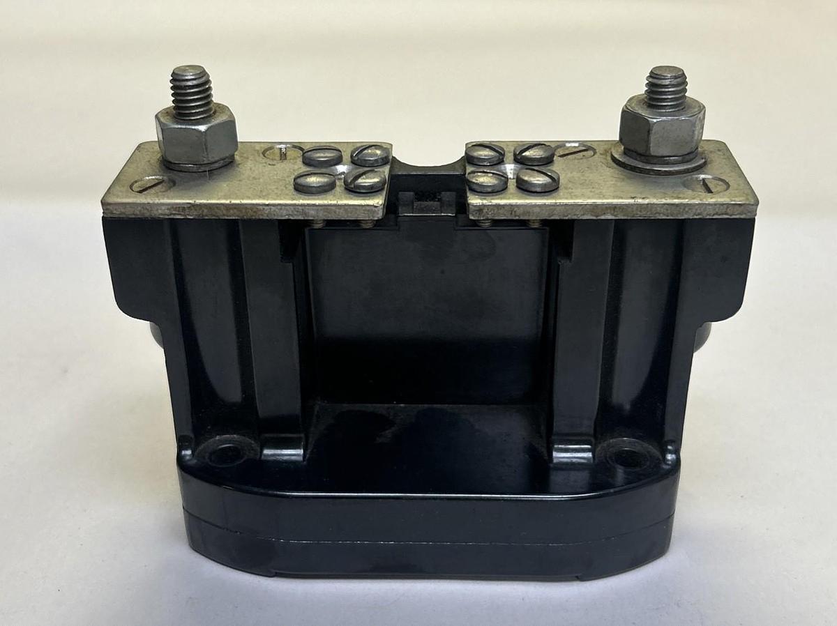 Used ALLEN-BRADLEY,X-155542,PEDESTAL MOUNT