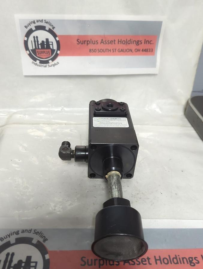 Used PASCAL,HPX6308-A,AIR OPERATED RECIPROCATE HYDRAULIC PUMP W/ ATTACHMENT PRE-OWNED