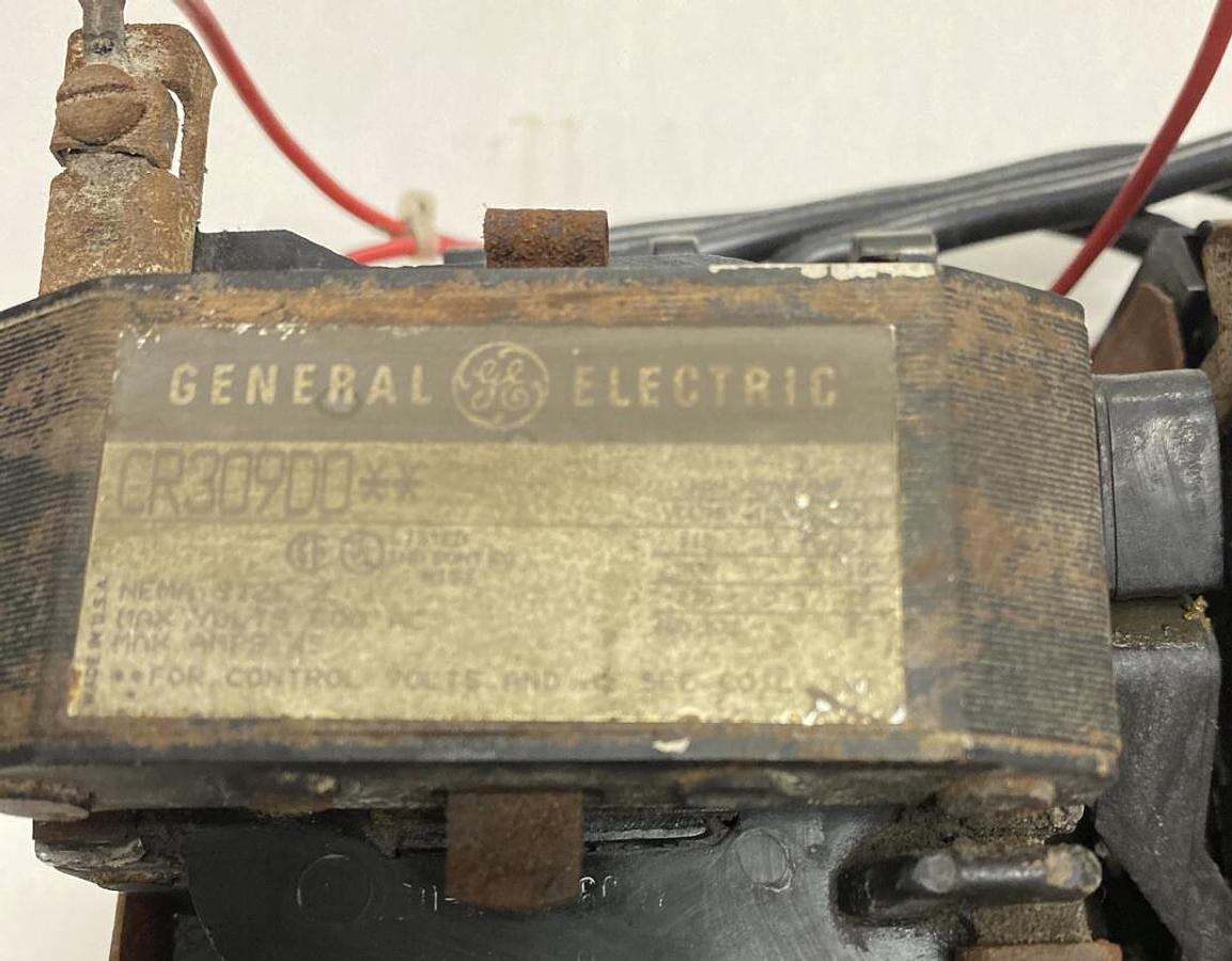 GE,CR309D0,Reversing Starter Size 2 45AMP 600V Coil 120V NOS