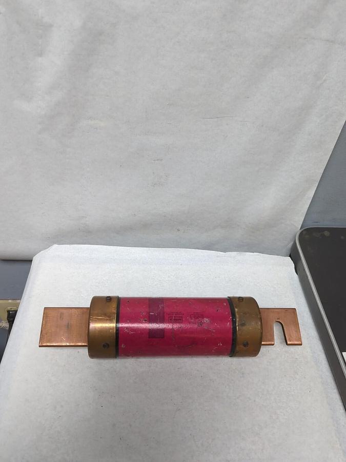 Used LITTELFUSE,IDSR-600,INDICATOR 600 AMP FUSE PRE-OWNED