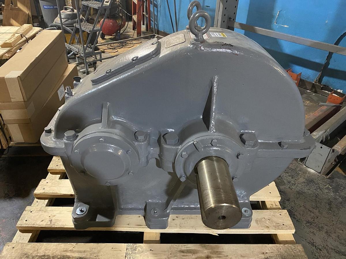 Used Link Belt RENTITORQ,HS-1800,PARALLEL SHAFT SPEED REDUCER 9.77ratio 300hp 1750rpm