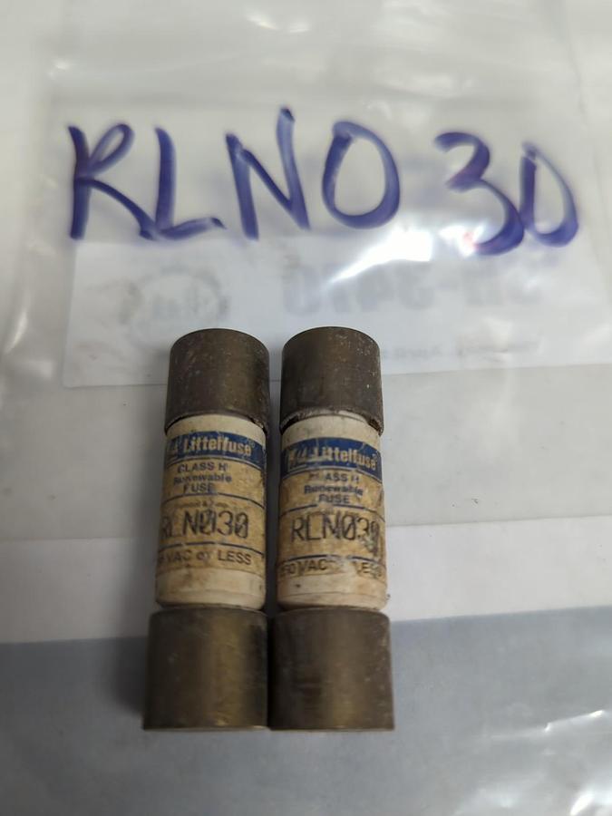 LITTELFUSE,RLN030,RENEWABLE 30 AMP FUSE LOT OF 2 PRE-OWNED