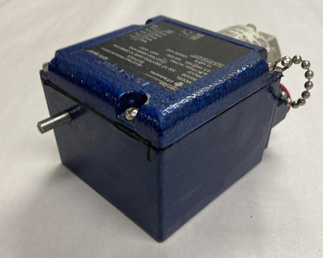 Neo-Dyn,MFR 96087,Adjustable Pressure Switch NOS