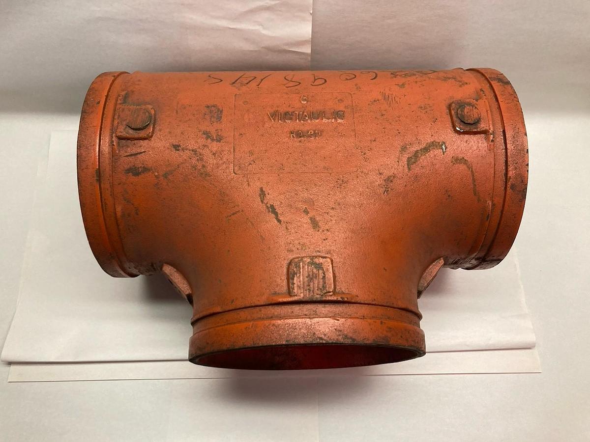 Used Victaulic,No 20,Quick-Vic Tee Grooved End Pipe Fitting