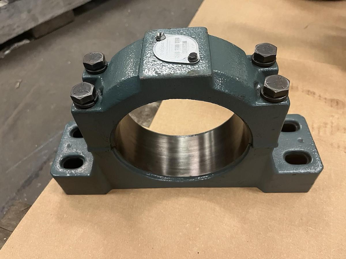 Used DODGE,023400,KDI PILLOW BLOCK HOUSING FOUR BOLT BASE