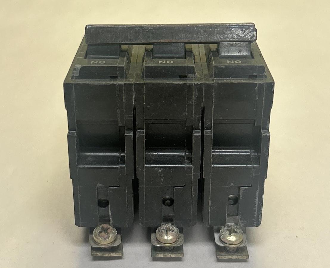 Used GENERAL ELECTRIC,THQB360,CIRCUIT BREAKER 60A 240V 3P