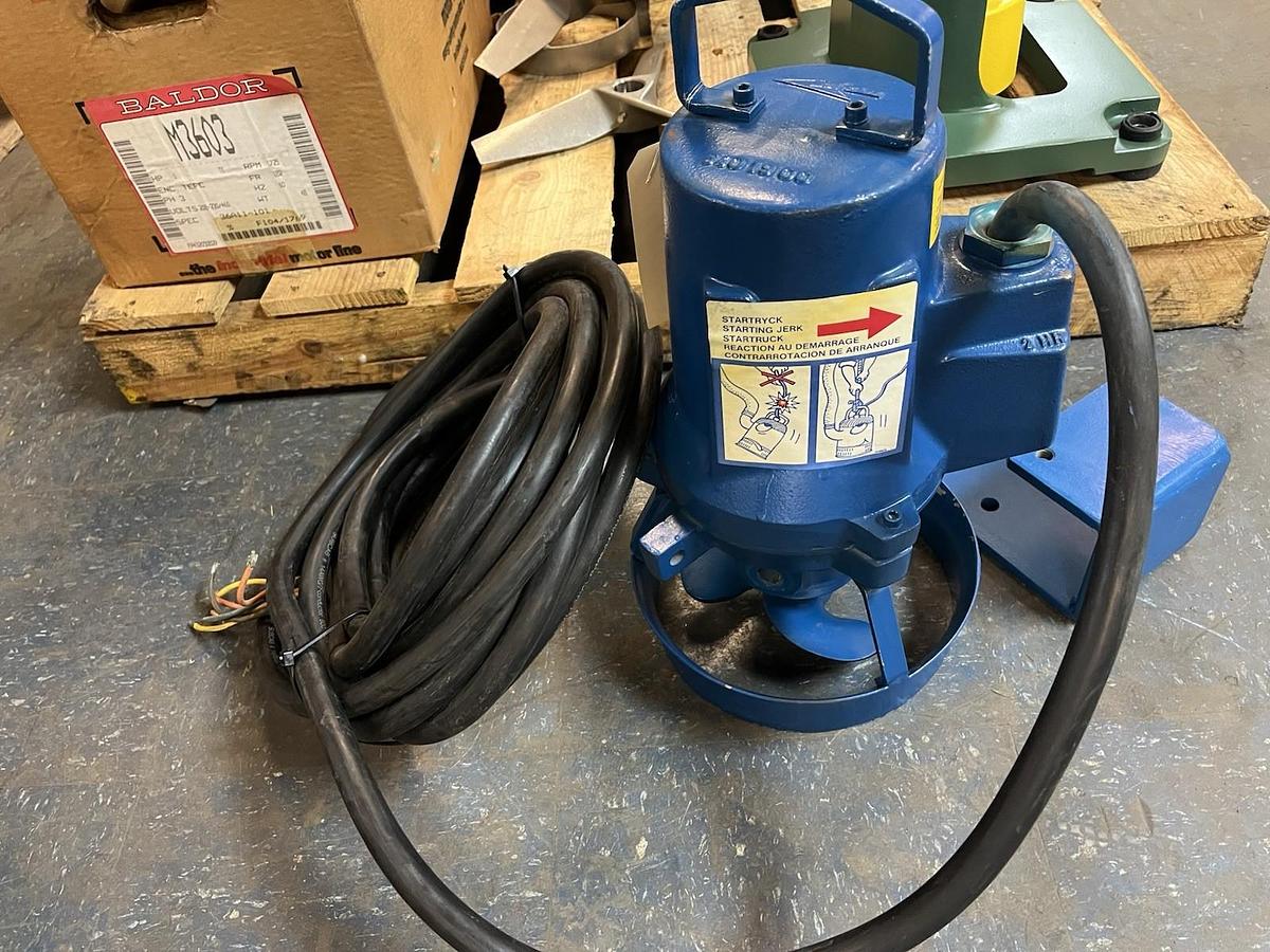 Used FLYGT,4552.010-0076,SUBMERSIBLE PUMP 1.7HP 460V 3PH 1640RPM