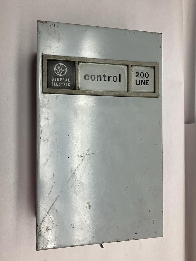 Used General Electric,CR205,Magnetic Contactor NEMA Size 1 27A 600Vac