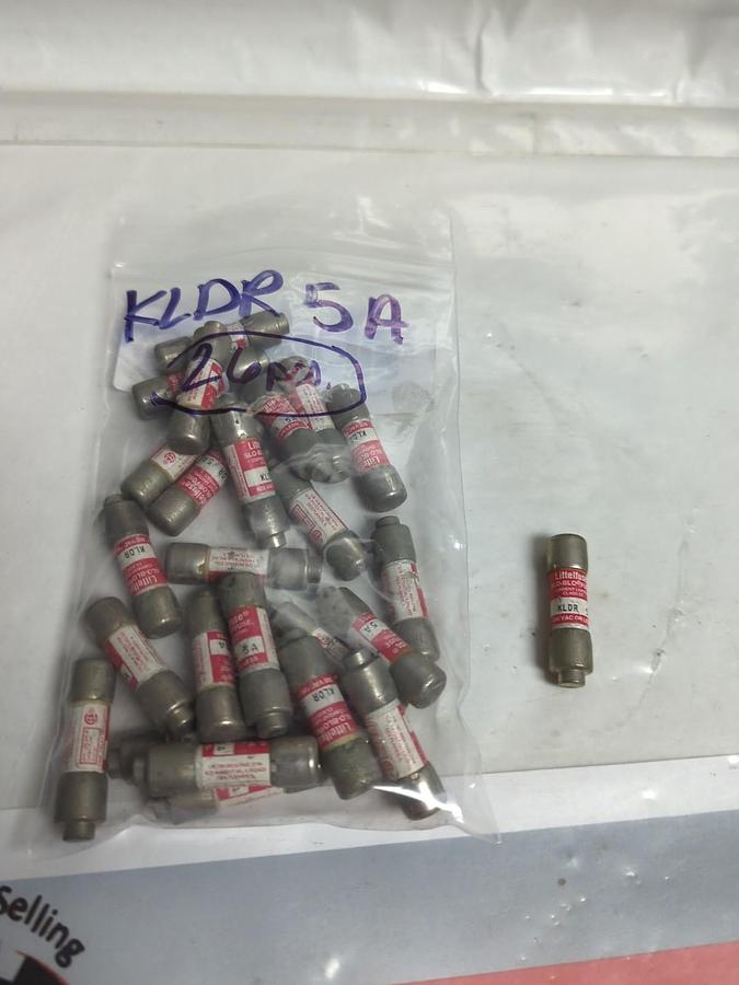 Used LITTELFUSE,KLDR5,SLO-BLO 5 AMP FUSE LOT OF 26 PRE-OWNED