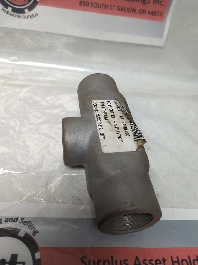 APPLETON,T47,FM7 CONDUIT BODY 1-1/4 INCH NOS