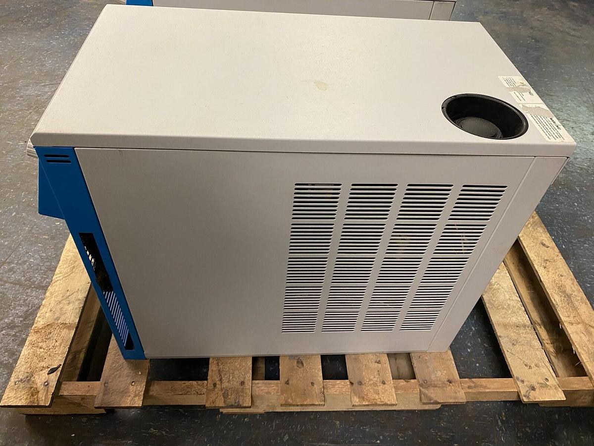 Used Cole-Parmer,6260M11C110B,Digital Polystat Recirculator Chiller