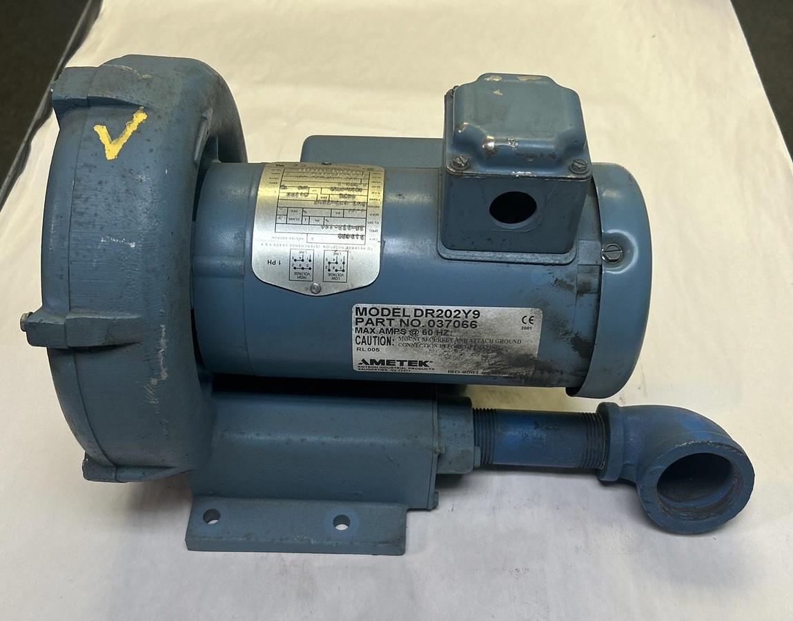 Used AMETEK,DR202Y9,REGENERATIVE BLOWER 1/3HP 2800/3400PRM 1PH 42C7 FRAME
