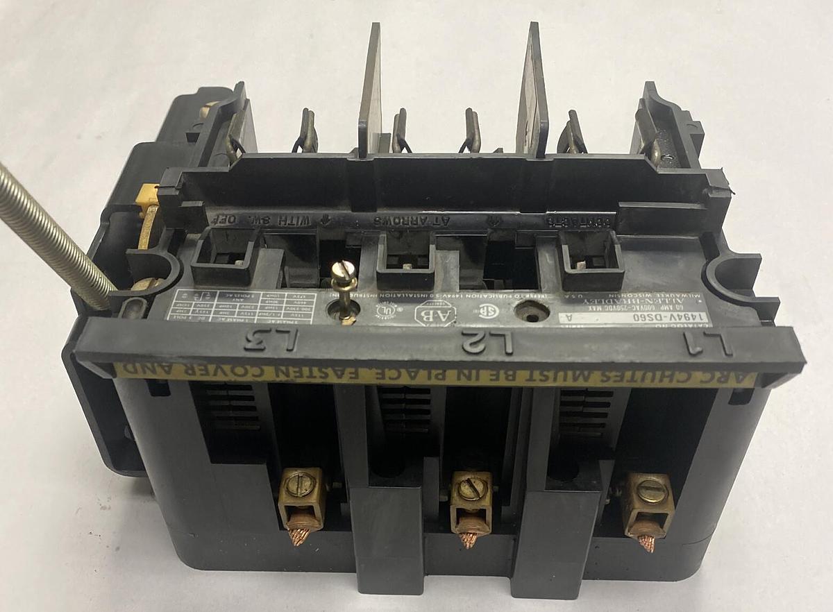 Used ALLEN BRADLEY,1494V-DS60,DISCONNECT SWITCH W/ HANDLE