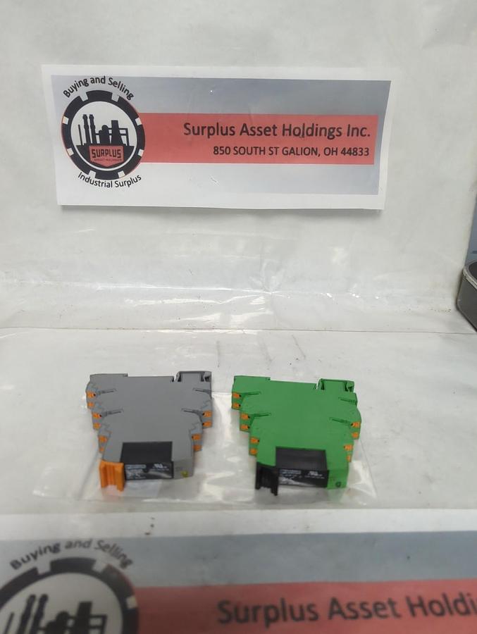 Used PHOENIX,29 82 100,TERMINAL BLOCK 3.5A/24V DC LOT OF 2 PRE-OWNED