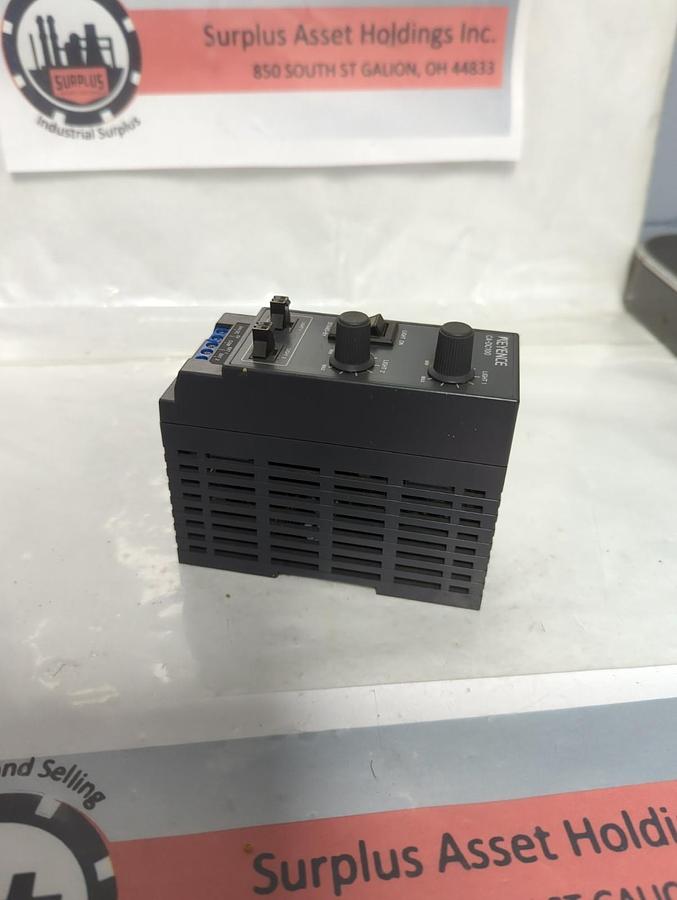 Used KEYENCE,CA-DC100,POWER SUPPLY MODULE LED ILLUMINATION CONTROLLER PRE-OWNED