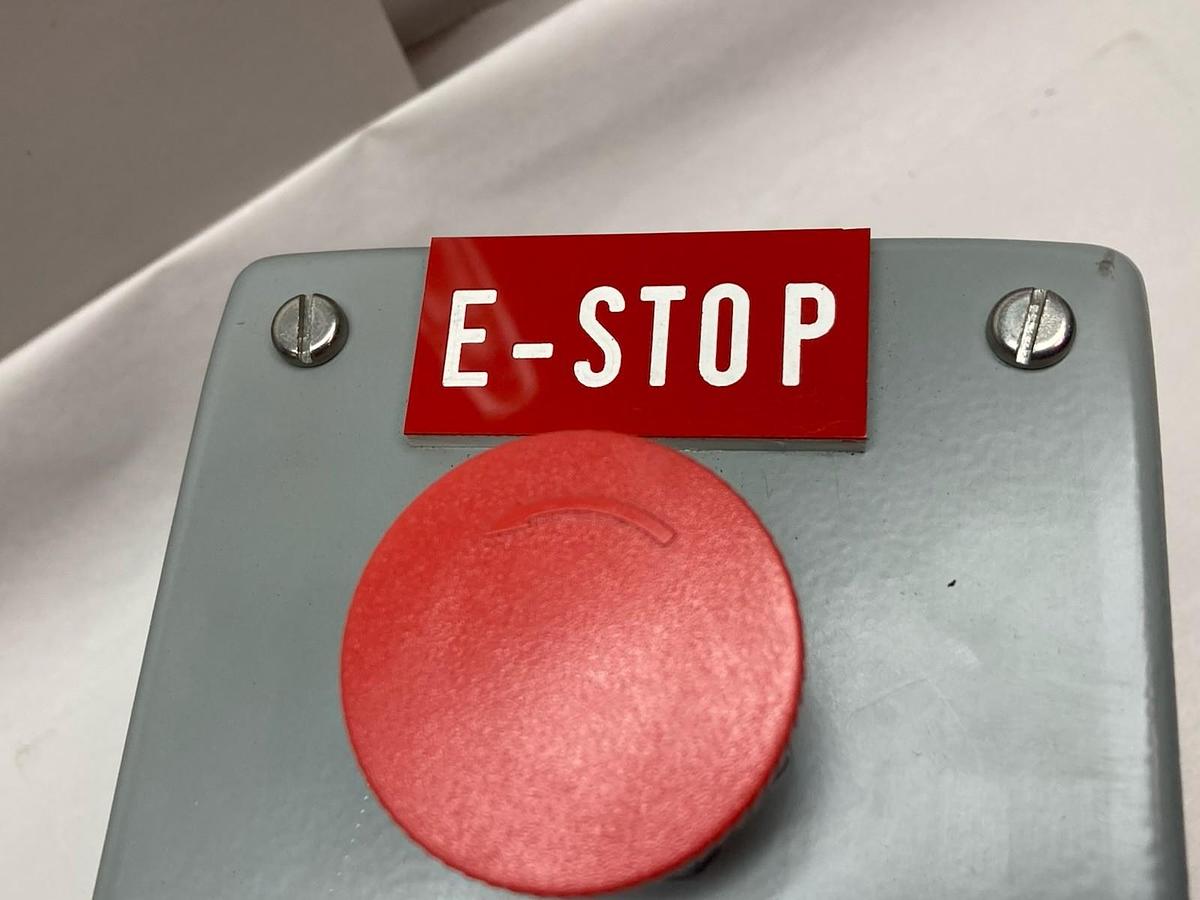 Used Saginaw,AT661001 E-69392,Push Button Enclosure