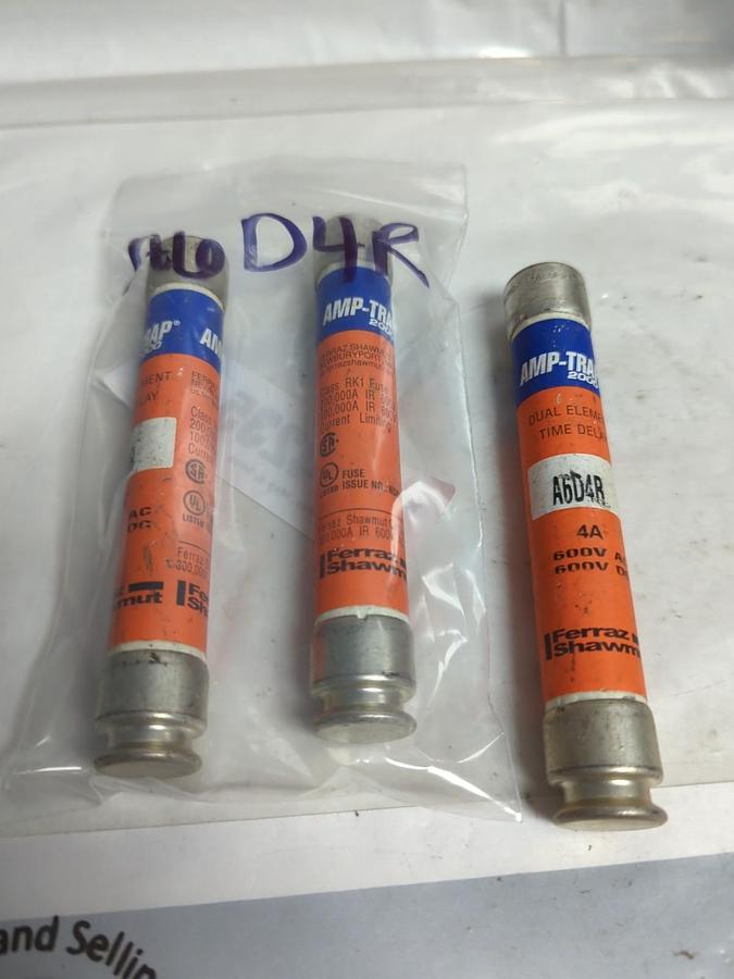 Used FERRAZ SHAWMUT,A6D4R,SMART-SPOT FUSE 4 AMP LOT OF 3 PRE-OWNED