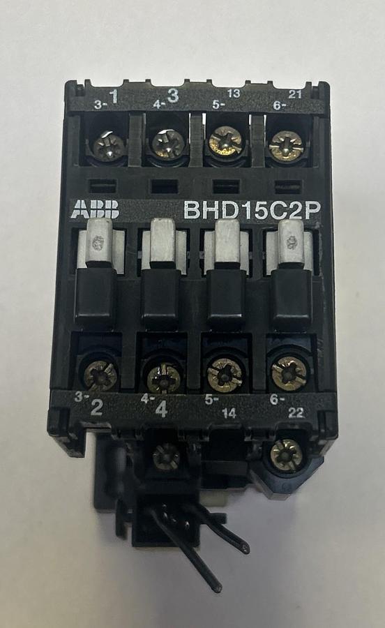 Used ABB,BHD15C2P,CONTACTOR 110/120V COIL