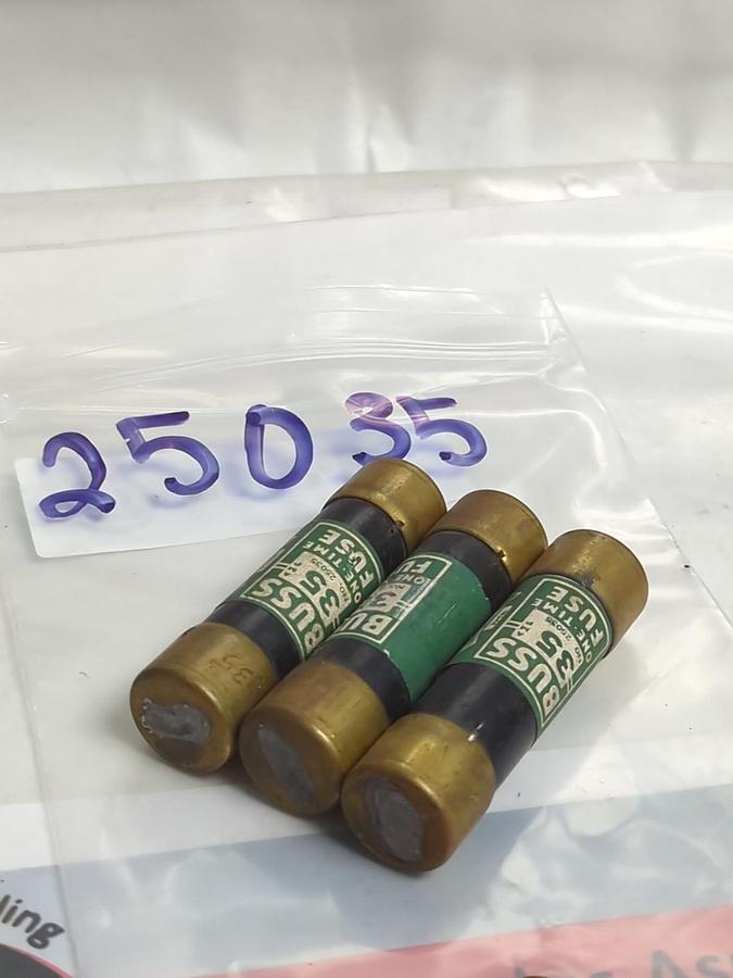 Used COOPER BUSSMANN,25035,ONE-TIME 35 AMP FUSE LOT OF 3 PRE-OWNED