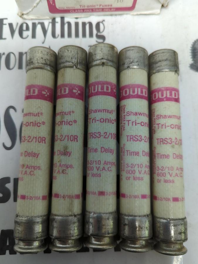 GOULD SHAWMUT,TRS3-2/10R,TRI-ONIC 3-2/10 AMP FUSES BOX OF 5 NOS