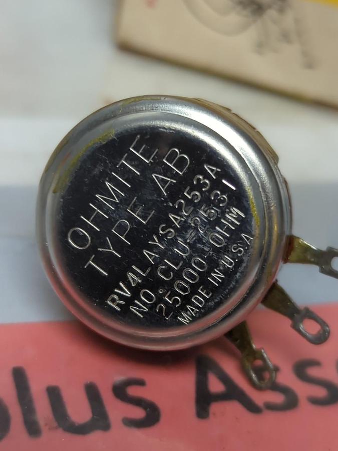 Used OHMITE,CLU-2531,POTENTIOMETER 2-WATT 25OOO OHMS LOT OF 5 PRE-OWNED