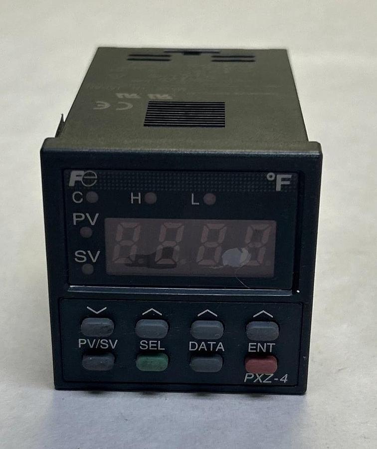 Used FUJI ELECTRIC,PXZ4-RBY2-5V,TEMPERATURE CONTROLLER