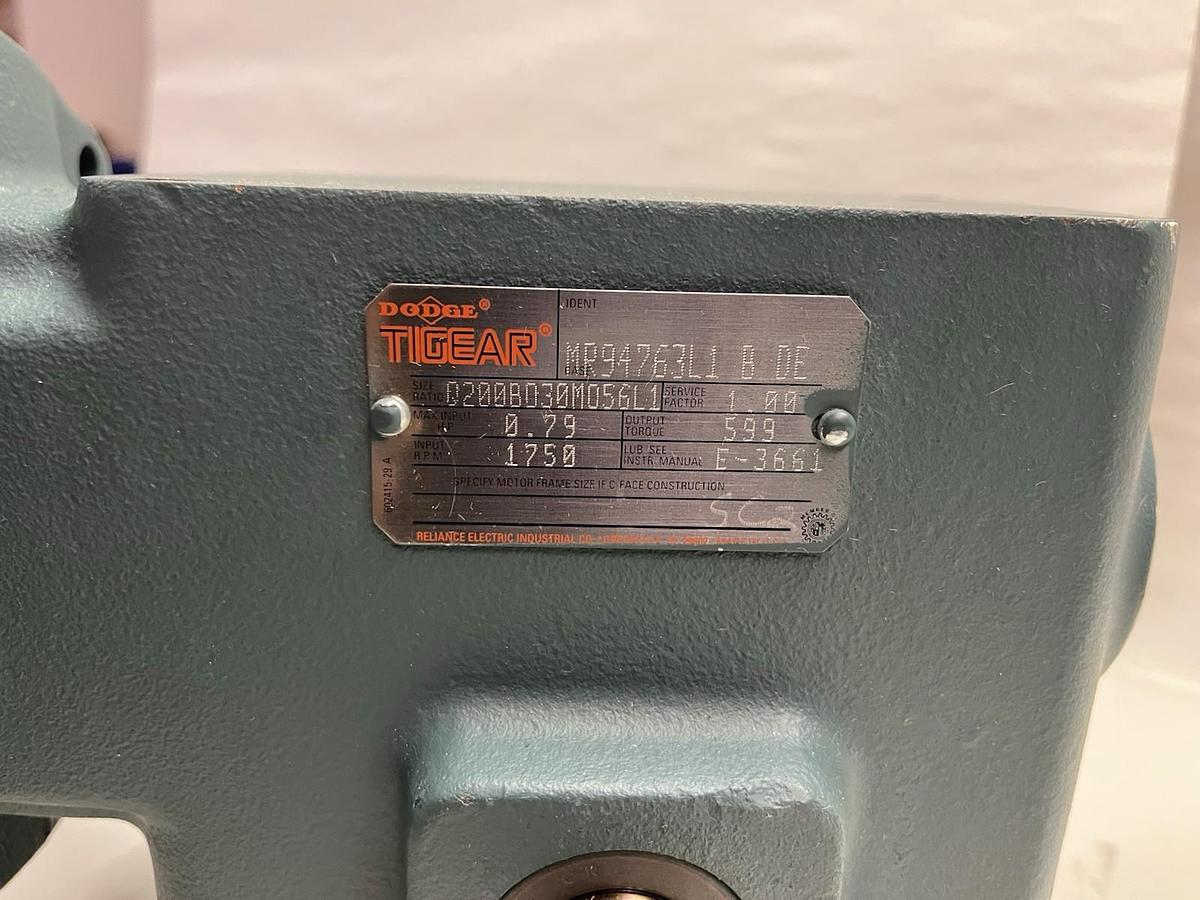 DODGE,MR94763L1,TIGEAR C-FACE GEAR SPEED REDUCER Q200 30:1 FR 56 .79HP 1750RPM