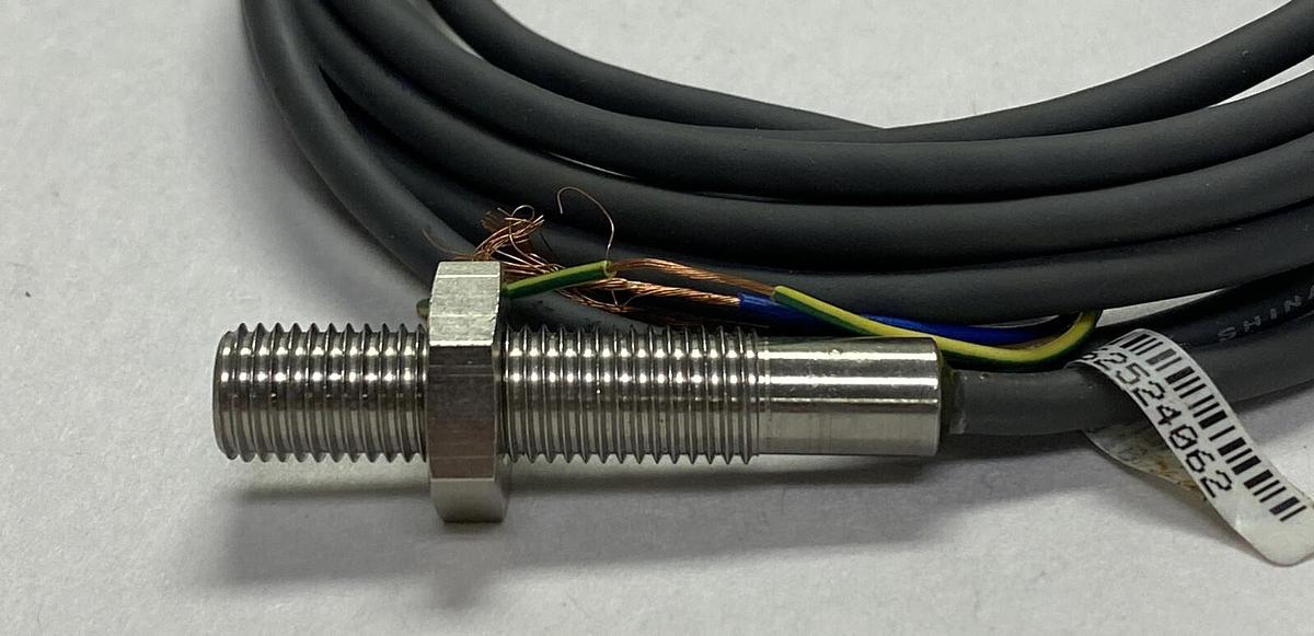 PEPPERL & FUCHS,NJ1.5-8GM40-WO,PROXIITY SENSOR NOS