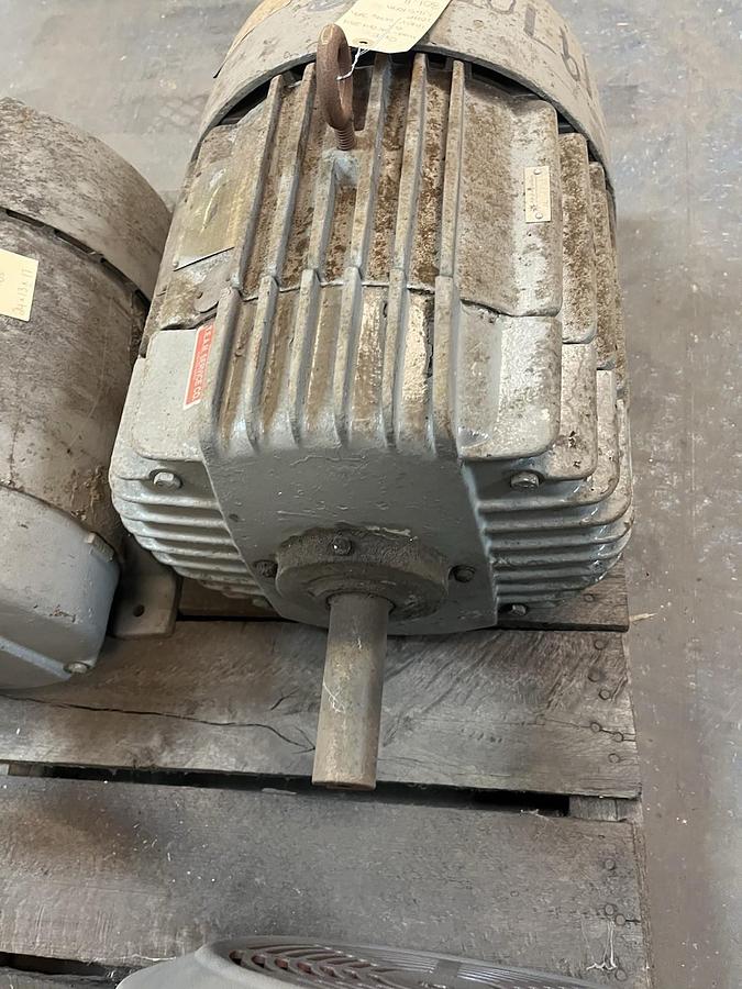 Used GE,5KG4284B3,TRI CLAD INDUCTION MOTOR 10HP 3PH 1165RPM 284U