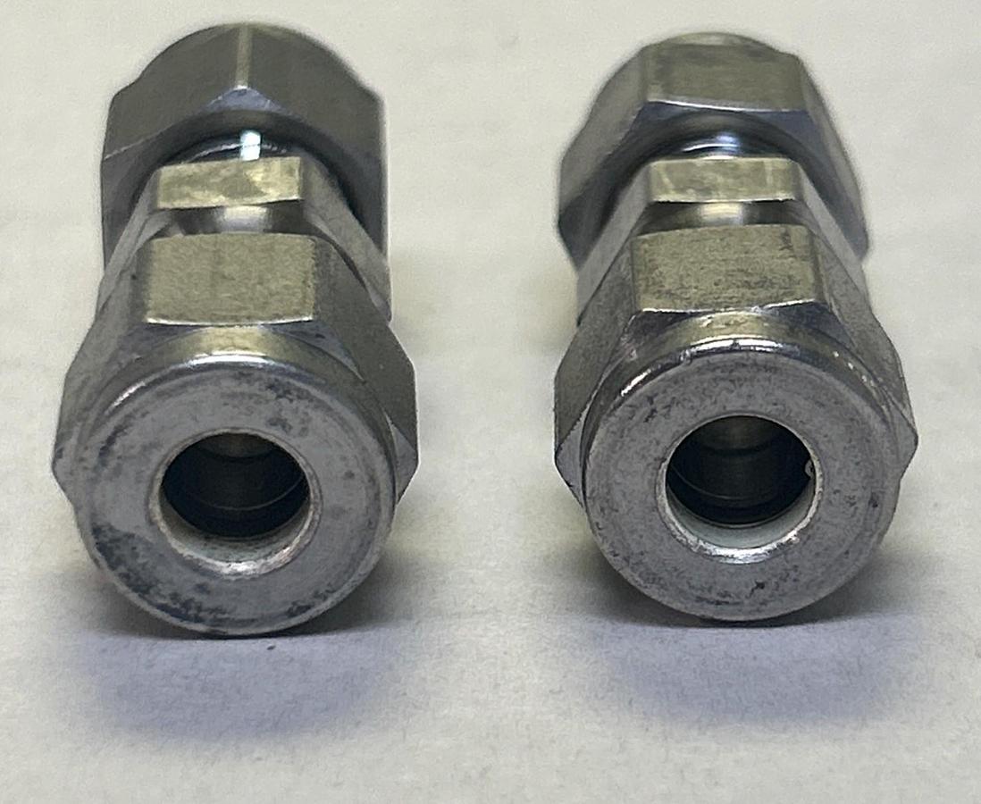 SWAGELOK,SS-400-6,UNION TEE 1/4T LOT OF 2 NOS