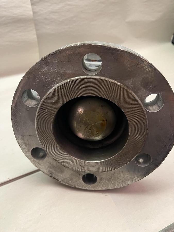 Used CLYDE BERGEMANN,BP352226-000A,POPPET VALVE 600Lb 2-3/8FT 1.188 SIDE PORTS