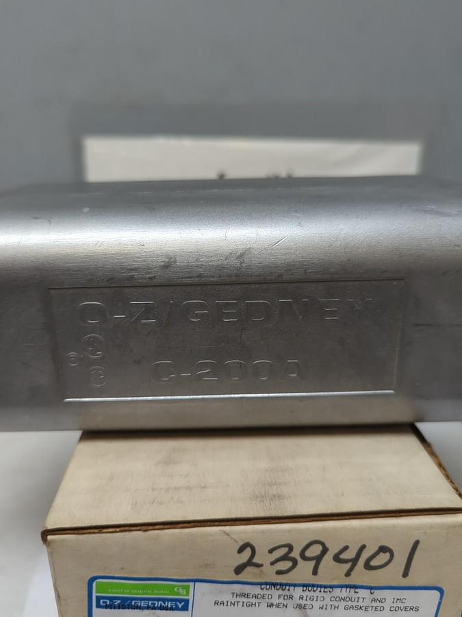 OZ-GEDNEY,C-200A,TYPE C 2 INCH ALUMINUM CONDUIT BODY NEW