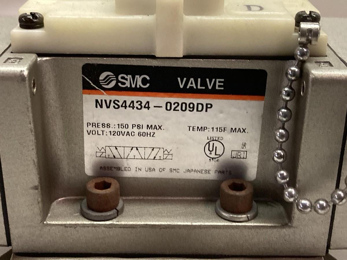 Used SMC,NVS4434-0209DP,Directional Valve 110/120V 50/60Hz 0.20A