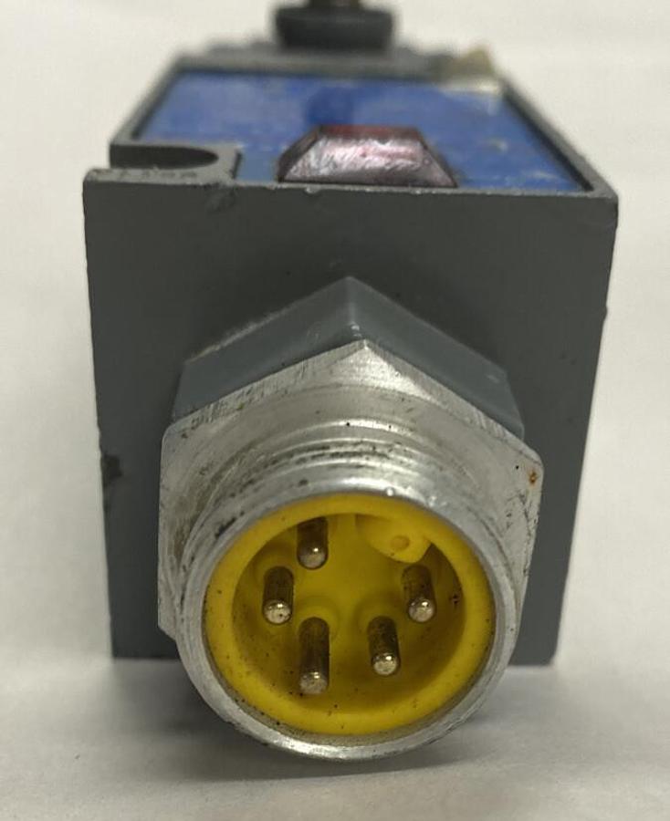 Used Cutler-Hammer,E50SAL6PC,Limit Switch