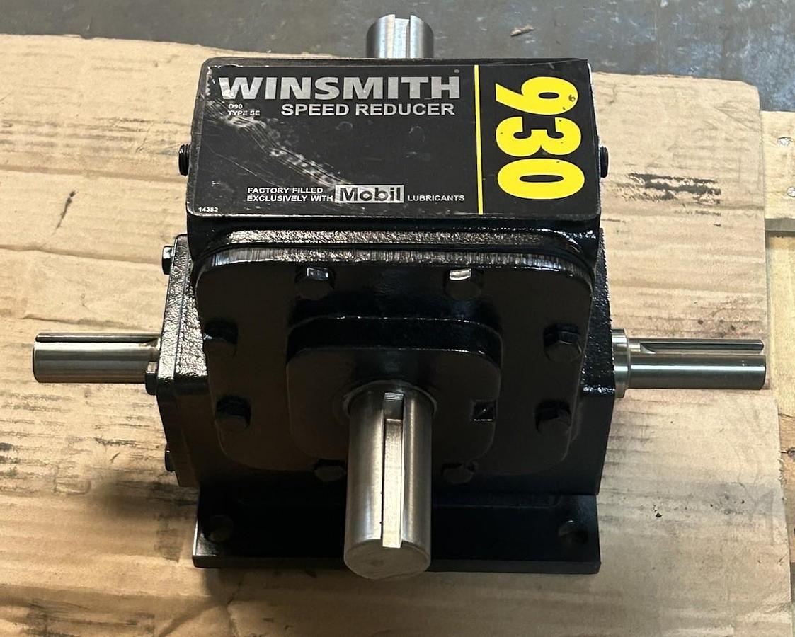 WINSMITH,930DB 930XDBS077X0DN,SPEED REDUCER 20:1 RATIO 2.51HP 1750RPM