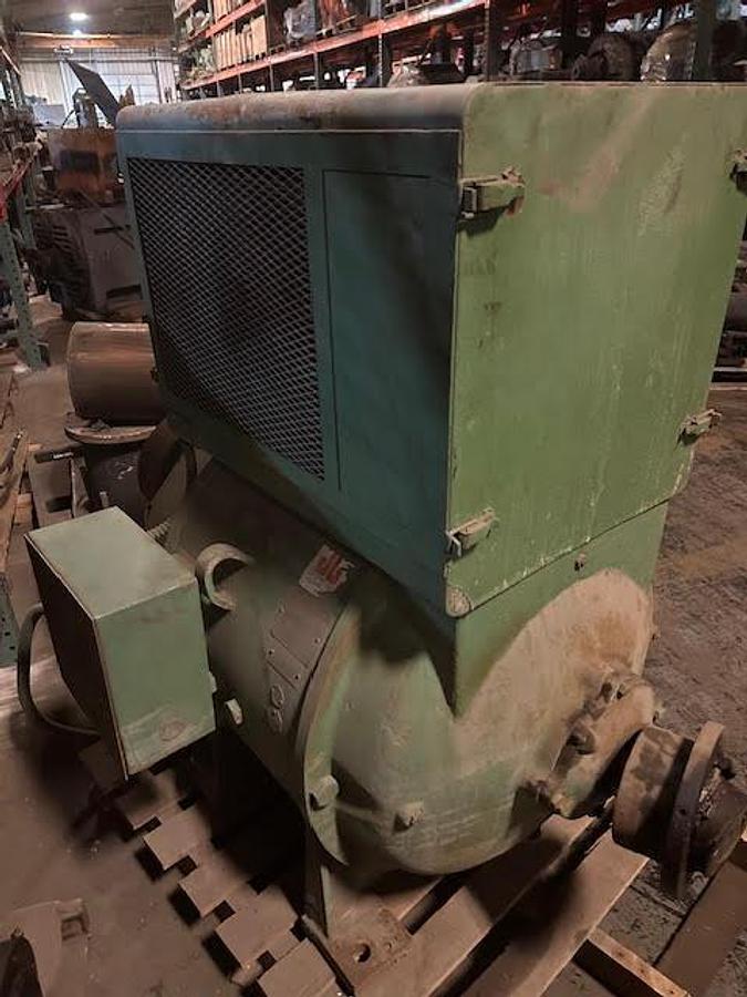 Used Reliance 30 385T