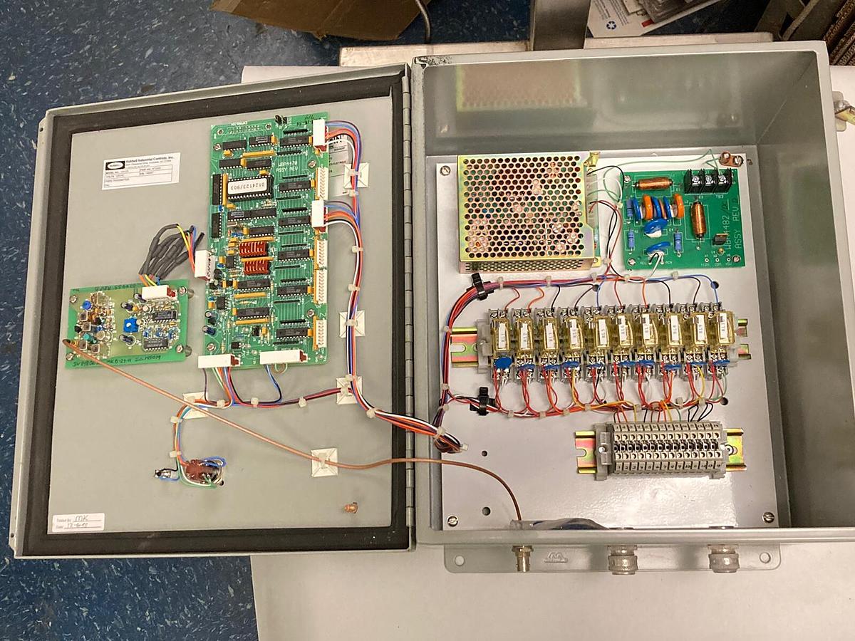 Hubbell,124123 RT2445,Fixed Transmitter 120 VAC