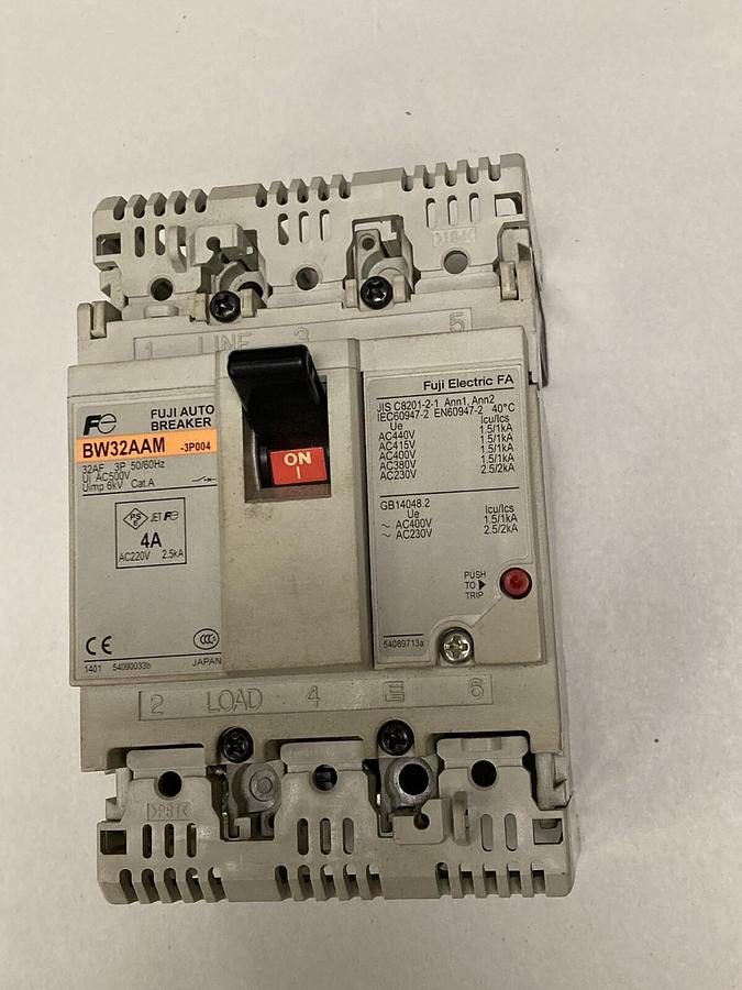 Used Fuji Electric,BW32AAM-3P004,Circuit Breaker