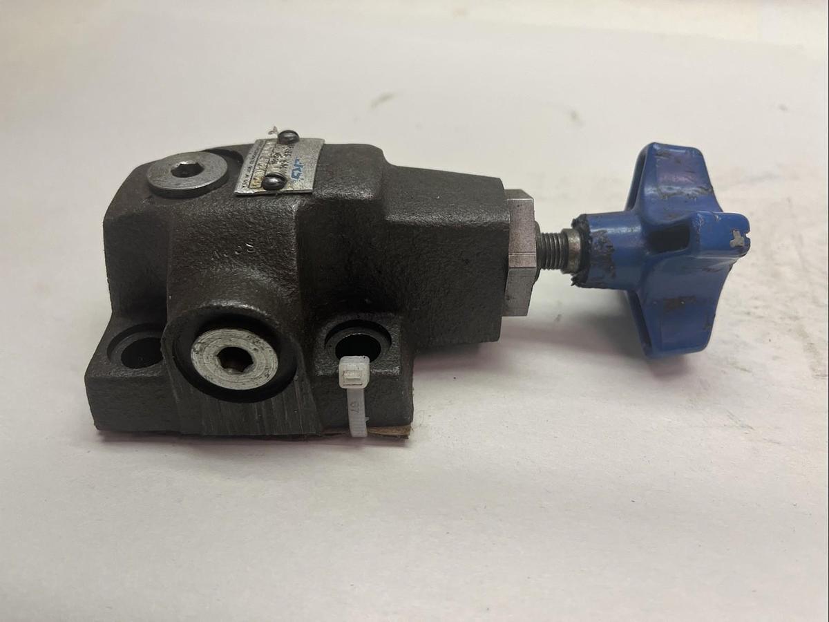 Used VICKERS,CGR-02-CK-30,HYDRAULIC PRESSURE RELIEF VALVE